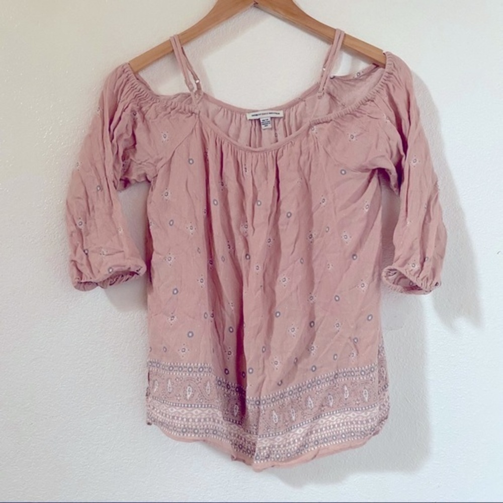 AE pink floral print cold shoulder top XS